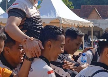 Jalan Santai HUT Bhayangkara di Anambas Dipenuhi Momen Haru dengan Pamitnya AKBP Raden Ricky