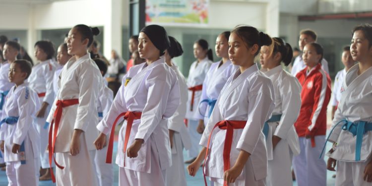 Pelajar SD dan SMP Sederajat Ikuti O2SN Karate Batam, FORKI Dukung Pembinaan Atlet Muda