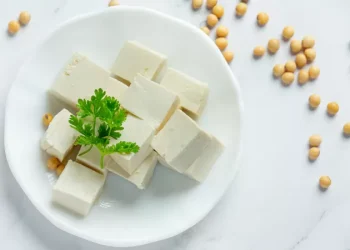 10 Manfaat Tahu Putih untuk Kesehatan yang Kaya Gizi