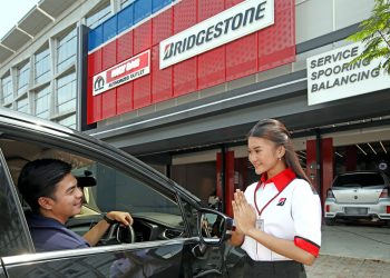 Libur Sekolah Hati-Hati di Jalan Cek Ban Sebelum Road Trip yang Penting