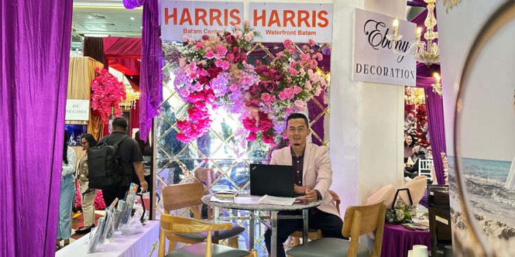 Harris Hotel Batam Center dan Harris Resort Waterfront Batam Hadirkan Paket Platinum Eksklusif Wedding 2025