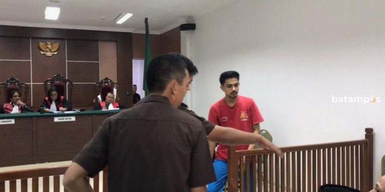 Selundupan iPhone dari Malaysia, Pelaku Dipenjara 2 Tahun Melanggar UU Kepabeanan
