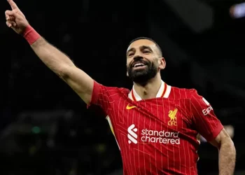 Mohamed Salah dan Bruno Fernandes Nominasi Pemain Terbaik PFA 2024/2025