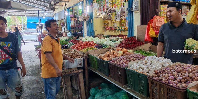Daging Beku di Karimun Tidak Tersedia, Bawang Merah Langka dan Mahal di Kepri