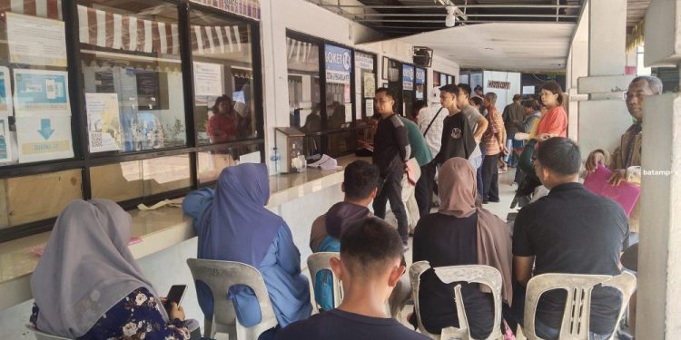 Disdukcapil Batam Sediakan Mesin Cetak KTP di 12 Kecamatan untuk Dekatkan Layanan