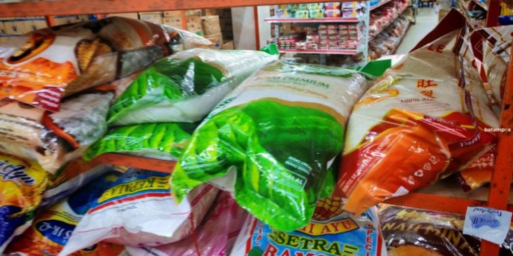 Beras Produksi Masih Dijual di Swalayan, Diduga Hasil Oplosan Kepri