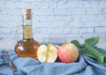 7 Manfaat Cuka Apel untuk Diet dan Menurunkan Berat Badan