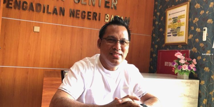Klarifikasi Putusan PN Batam Kasus Penyelundupan 100 iPhone BB Dirampas untuk Dimusnahkan