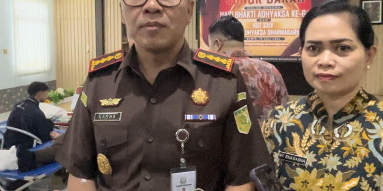 Wayan Wiradarma Jadi Kajari Batam dan Ketut Kasna Dedi ke Kejati Jawa Timur