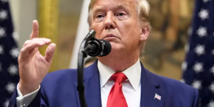 Trump Umumkan Kesepakatan Tarif Dagang dengan Indonesia