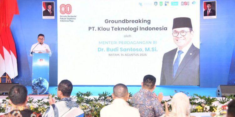 Gubkepri Ansar dan Mendag Budi Santoso Hadiri Groundbreaking PT KLOU Teknologi Indonesia