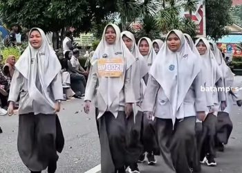 Diklatsar SMAIT Taruna Ar Risalah Tanjungpinang di Markas Tentara Kepri