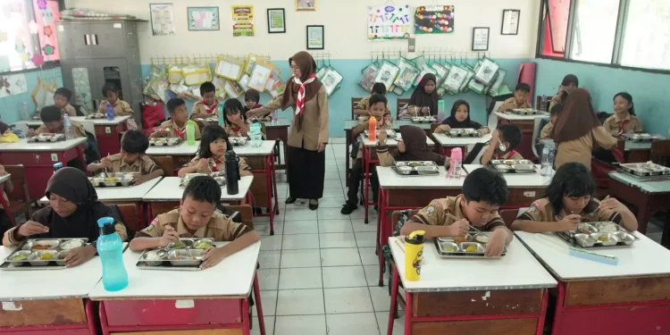 Makanan Bergizi Gratis Akan Diawetkan Agar Tidak Cepat Basi