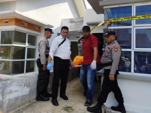 Polisi Temukan Bong di Lokasi Mahasiswa Tanjungpinang yang Tewas Gantung Diri