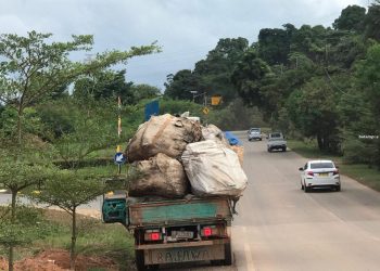 Truk ODOL di Batam Mengganggu Pengguna Jalan dan Membuat Warga Resah