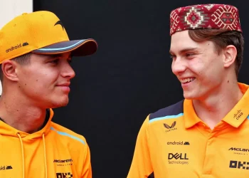 Perebutan Gelar Juara F1 2025 Antara McLaren Diprediksi Akan Ketat