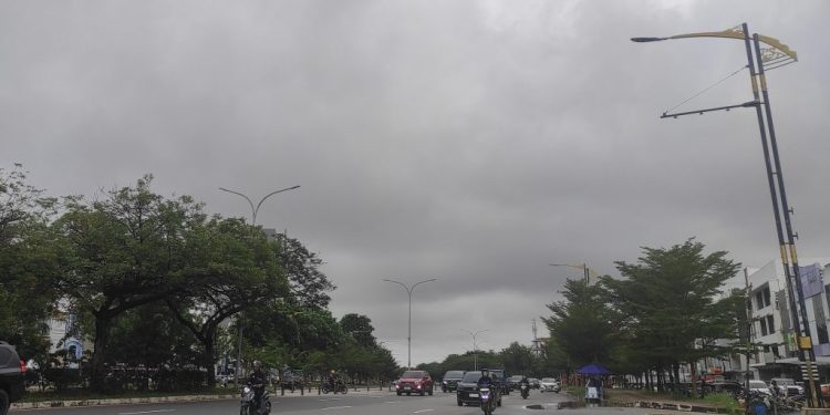 Kepri Masuki Musim Hujan, Waspadai Gelombang Tinggi Menurut BMKG