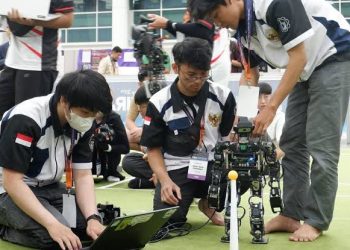 Apresiasi Prestasi Anak Bangsa Peraih Medali Kontes Robotik Internasional