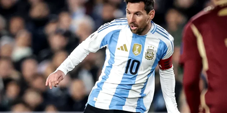 Messi Cetak 2 Gol di Laga Terakhir Bersama Timnas Argentina