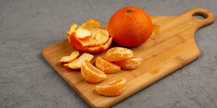 6 Manfaat Kulit Jeruk untuk Kecantikan dan Kesehatan yang Perlu Diketahui