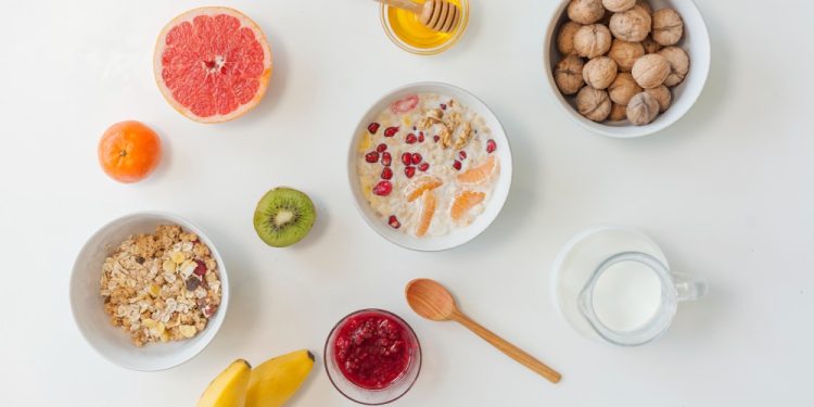 7 Camilan Sehat Rendah Kalori Enak untuk Diet