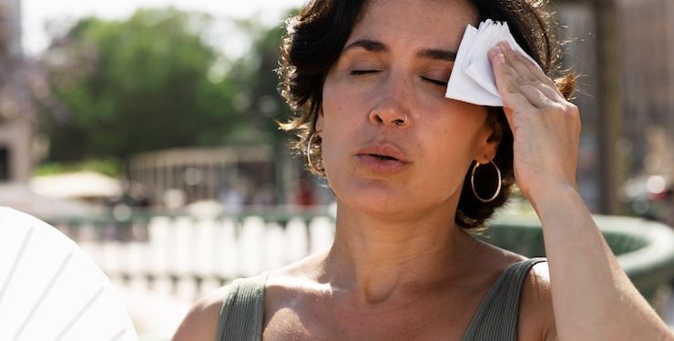 Waspadai Heat Stroke Ciri dan Pertolongan Pertama yang Perlu Diketahui
