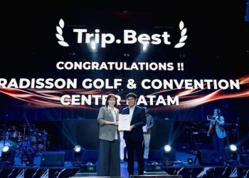 Golf dan Pusat Konvensi Batam Terima Penghargaan Hotel Premium Terbaik oleh Trip.com