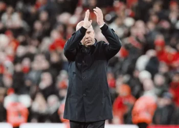 Liverpool Kalah 0-3 dari Forest, Arne Slot: Saya Bertanggungjawab – Olahraga
