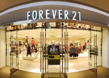 Kisah di Balik Forever 21, Dari Toko Kecil Menjadi Raksasa Retail Fashion hingga Bangkrut