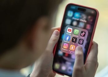 Denmark Larang Anak di Bawah 15 Tahun Menggunakan Media Sosial