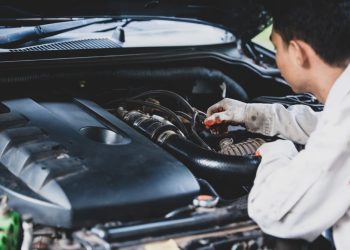 7 Tips Merawat Mobil Agar Mesin Prima dan Awet yang Wajib Diketahui
