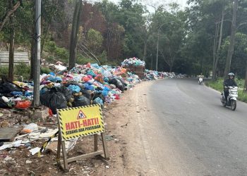 Lapor Wali, Jalan Tanjung Riau Dipenuhi Sampah