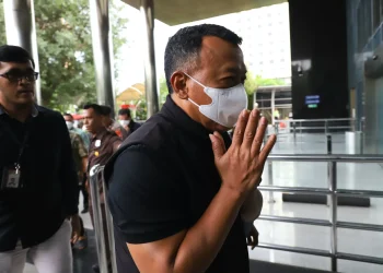 KPK Tangkap 13 Orang dalam OTT di Ponorogo