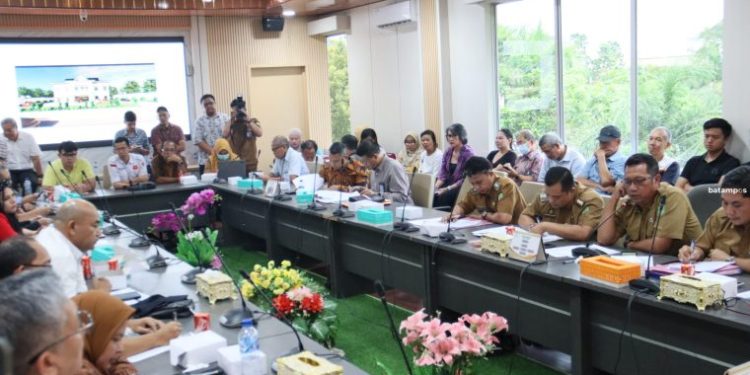 Warga Bukit Indah Sukajadi Tolak Lokasi Baru Kantor Lurah di DPRD Batam