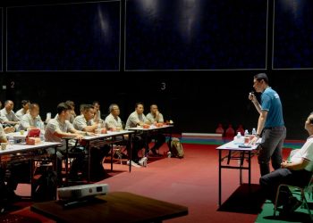 Penataran Wasit PERBASI Kepri untuk Perkuat SDM dan Kemandirian Basket Daerah