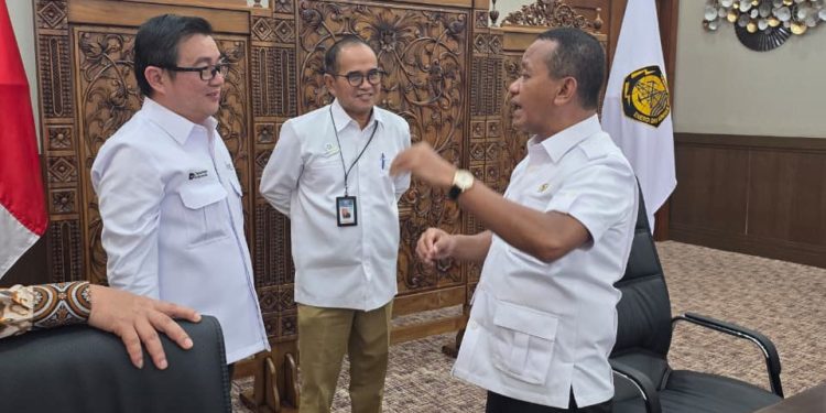 Sinergi Berkelanjutan ESDM dan PLN di Batam