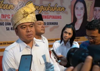 Profil Endipat Wijaya Anggota DPR Dapil Kepri Sindir Donasi Bencana