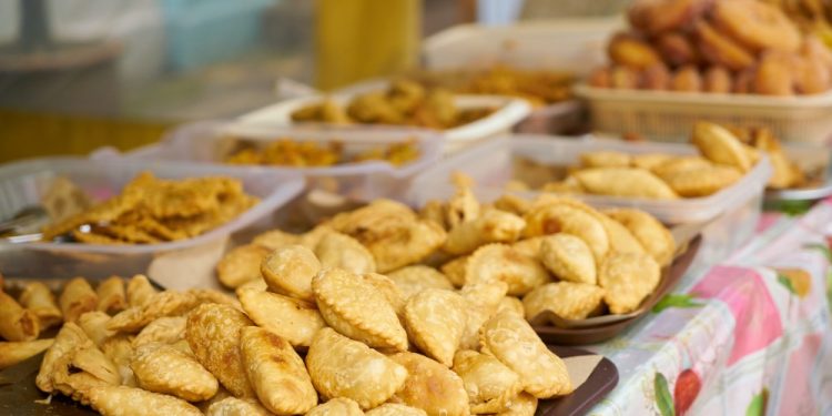 Anak Muda Suka Jajanan Berminyak dan Fast Food, Awas Kolesterol Sejak Dini