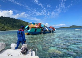 Kapal Pengangkut Sembako Kandas di Anambas dan Penyebabnya