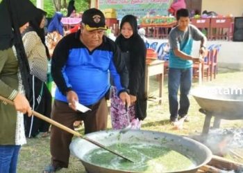 Bubur Lambok yang Lezat, Tradisi Warga Lingga dalam Merayakan 10 Muharram