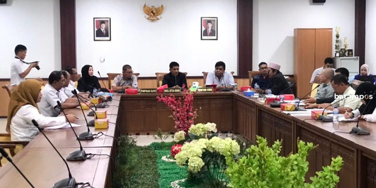 RDP Penutupan Jalan Genta 1 Batuaji di DPRD Batam, Warga dan UMKM Minta Akses Dibuka