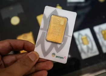 Harga Emas Melonjak Cetak Rekor Baru dan Penyebabnya
