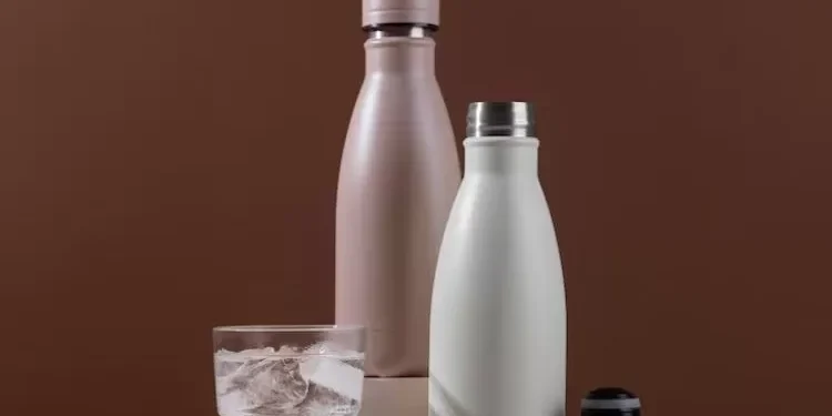 Perbedaan Utama Tumbler dan Botol Minum Biasa yang Makin Populer