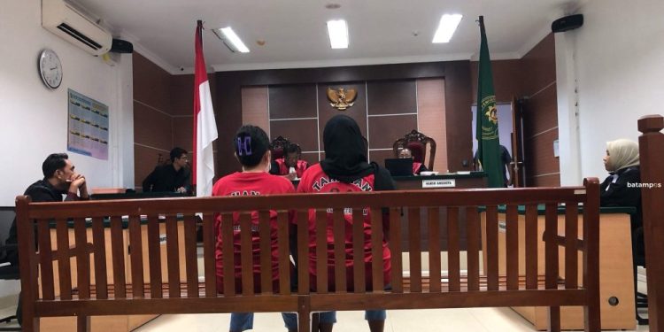 Penipuan Lowongan Kerja di TikTok Terungkap, Dua Warga Batam Dipenjara 8 Bulan