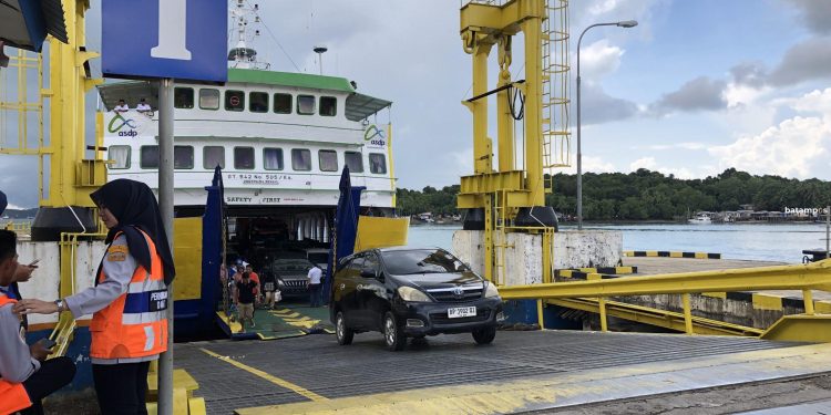 Cuaca Membaik, Arus Kapal Roro Punggur Uban Kembali Normal dan Jadwalnya