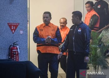 KPK Kembangkan OTT di Madiun, Rumah Maidi dan Orang Kepercayaannya Digeledah