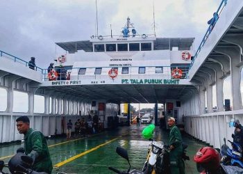 KMP Tri Sakti Adinda Docking Rute Uban Punggur Dilayani 4 Kapal di Kepri